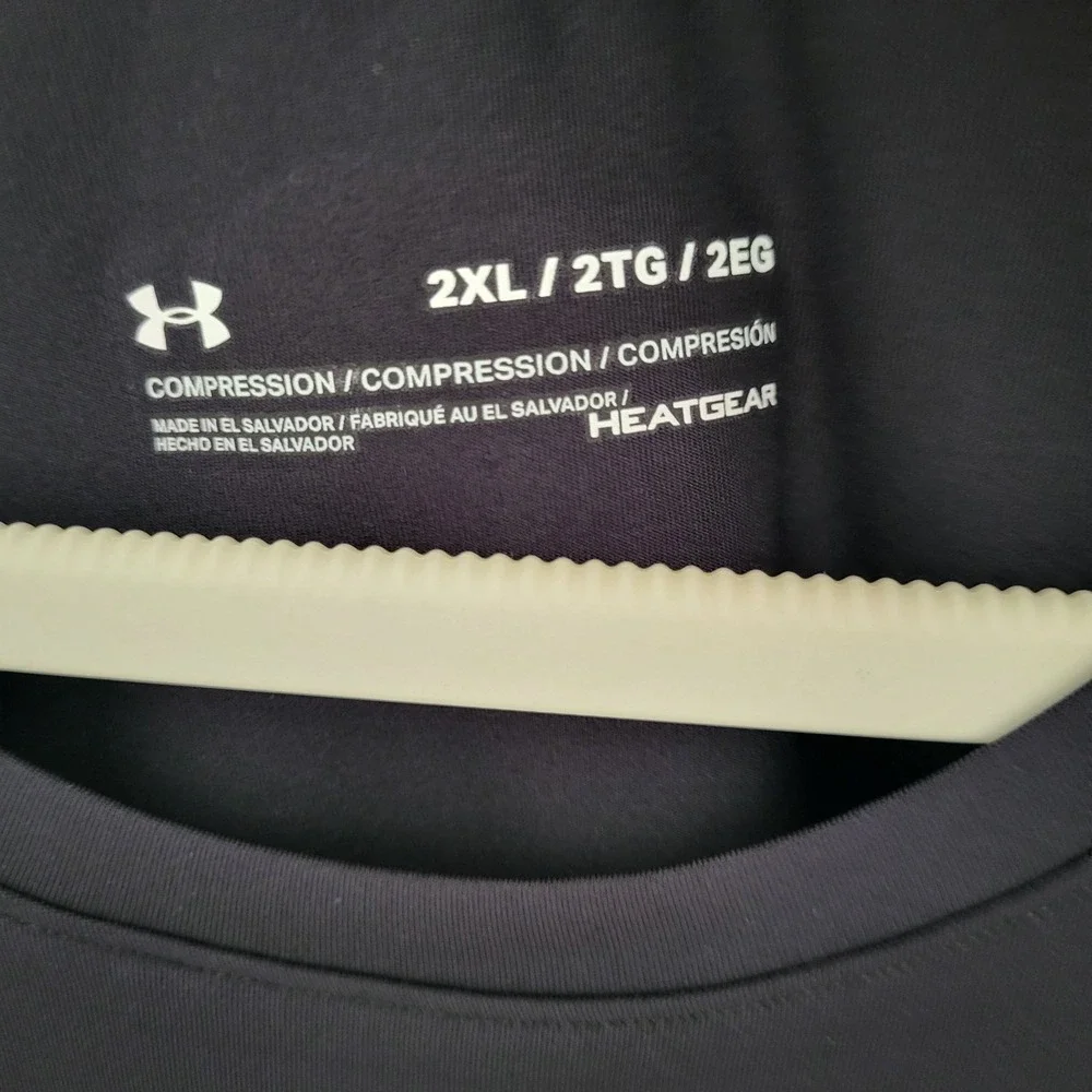 Under Armour Men 2XL Compression Sleeveless Heatgear Black Shirt 1361522 Stretch